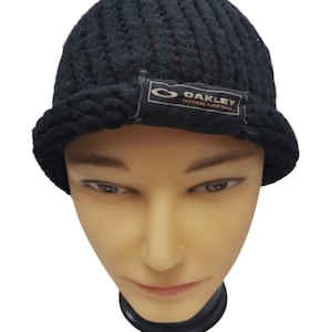 Vintage Oakley Beanie