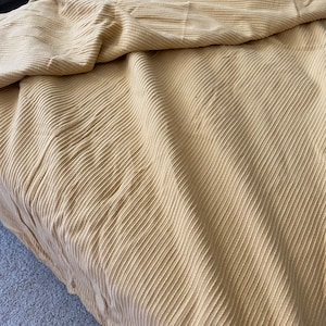 Vintage 1950-1960s Yellow Circle Bedskirt