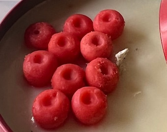 Red Berry Currant Candle - 8oz