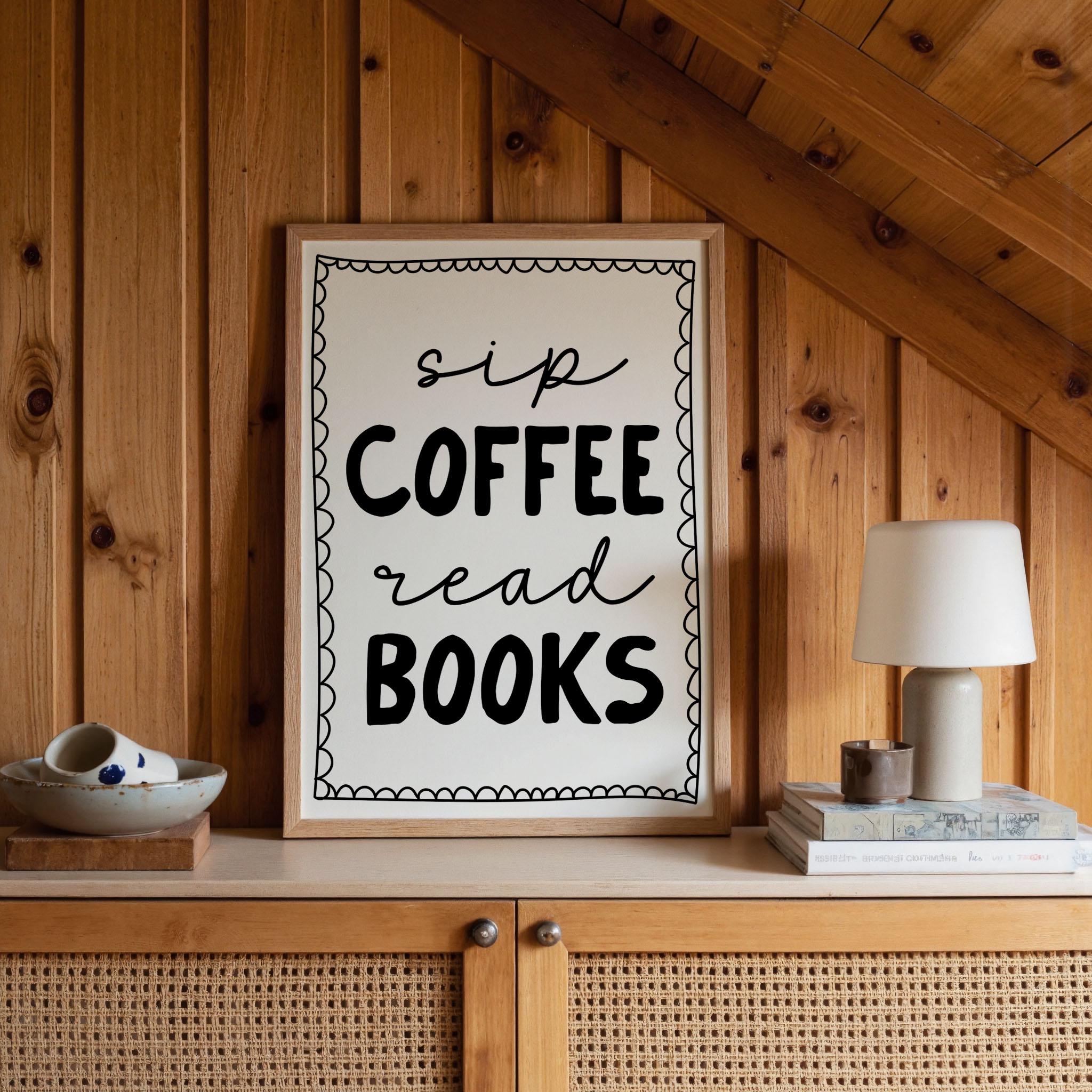 Targa In Latta Vintage 'I Read Books I Drink Tea And I Know Things' - Poster Metallo 20x30 Cm Per Parete, Cucina, Bar, Regalo Divertente