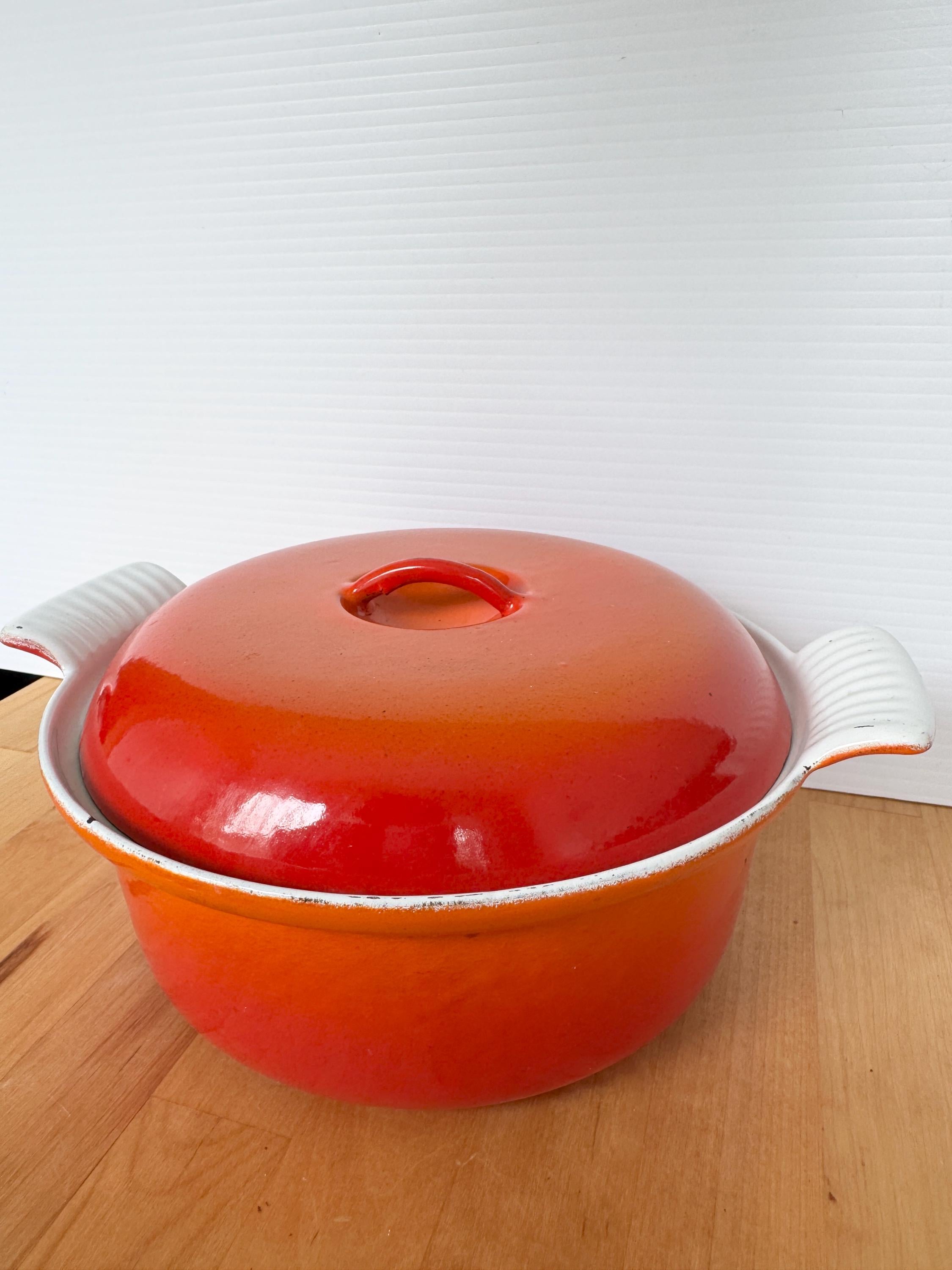 ヴィンテージ　DESCOWARE BELGIUM Flame Bean Pot vINTAGE VTG BELGIUM COOKWARE Bean Pot Orange Flame Cast Iron