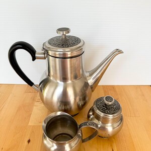 Mid Century Oneida Stainless Tea Pot and Sugar Bowl and Creamer,  Stainless Vintage Tea Set