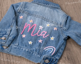 Chaqueta vaquera bordada personalizada para niñas: Personalizar con nombre / Regalo de cumpleaños único