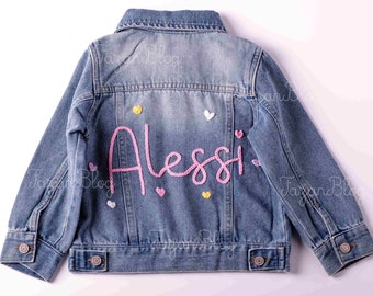 Veste en jean brodée personnalisée pour fille | Cadeau pour une occasion spéciale