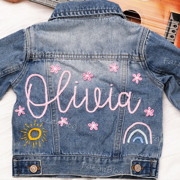 Personalisierte Jeansjacke für Mädchen | Bestickte Jeansjacke mit Namen | Einzigartige Geschenkidee zum Geburtstag