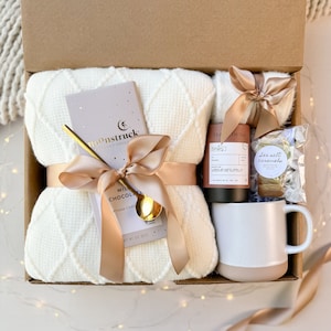 Hygge Self Care Gift Box, Fall Hug Box, Autumn Package, Cozy basket, Birthday gifts