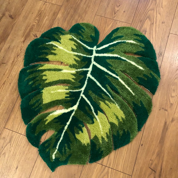 Monstera Leaf Rug