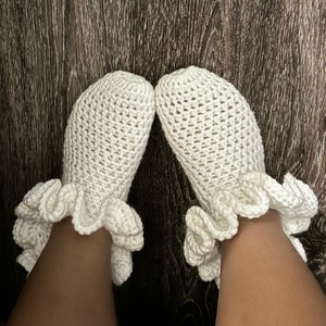 Crochet Sock Ruffle Footies Pattern