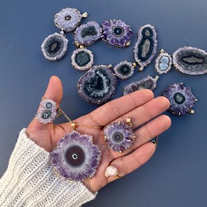 Amethyst Stalactite Slice Gold Silver Pendant with Chain, Genuine Brazilian Amethyst Stalactite Pendant, Statement Gemstone Rosette Necklace