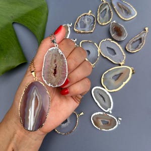Blue Agate Slice Pendant With Chain, Agate Slice Statement Necklace, Free Shape Purple Agate Slice Pendant With Chain, Large Agate Slice