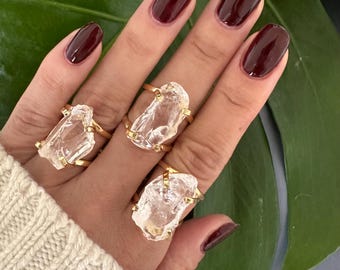 Small Clear Crystal Quartz Rough Slice Statement Ring, Natural Raw Clear Crystal Adjustable Cocktail Ring, Genuine Crystal Gemstone Ring