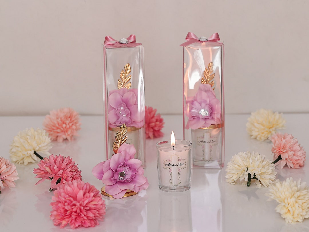 Personalized Flower Wedding Candle Favor in Mini Glass I Elegant Bridal ...