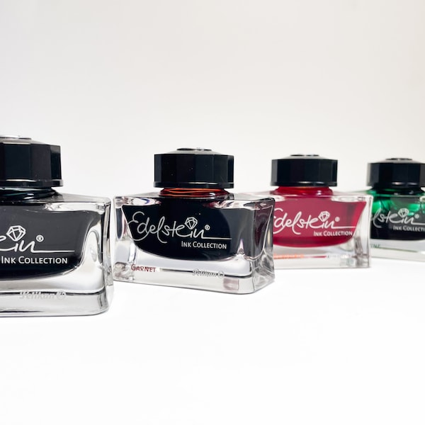 Pelikan Fine-writing - Gemstone 50 ml inkwell/glass bottle - several colors available: Jade, Mandarin, Aquamarine, Garnet