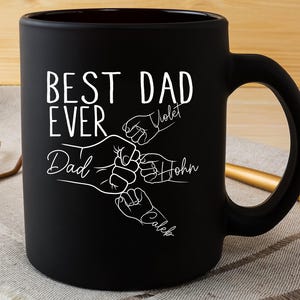 Personalized Dad Fist Bump Mug, Best Dad Mug, Custom Dad Mug, Funny Dad Hand Shirts, Dad Birthday Gifts From Kids, Father&#39;s Day 2025 Tshirt