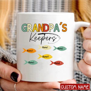Tazza personalizzata &quot;Nonni Custodi&quot;, regalo per papà pescatore con nome del nipote, maglietta per nonni pescatori, regalo di pesca per nonni, festa del papà