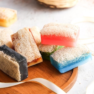 Natural 100% Handmade Loofah Soap Bars - Exfoliating and Moisturizing - Organic Ingredients, Vegan, Eco-Friendly - Perfect Home Gift