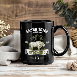 Grand Teton National Park Mug – Vintage Retro Coffee Cup Tea Mugs US Wyoming Mountains Gift for National Park Lovers Hiking Camping Outdoor