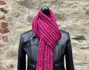 Scarf “Pretty in Pink”, genuinely hand-knitted, very soft & cozy, approx. 15 x 200 cm