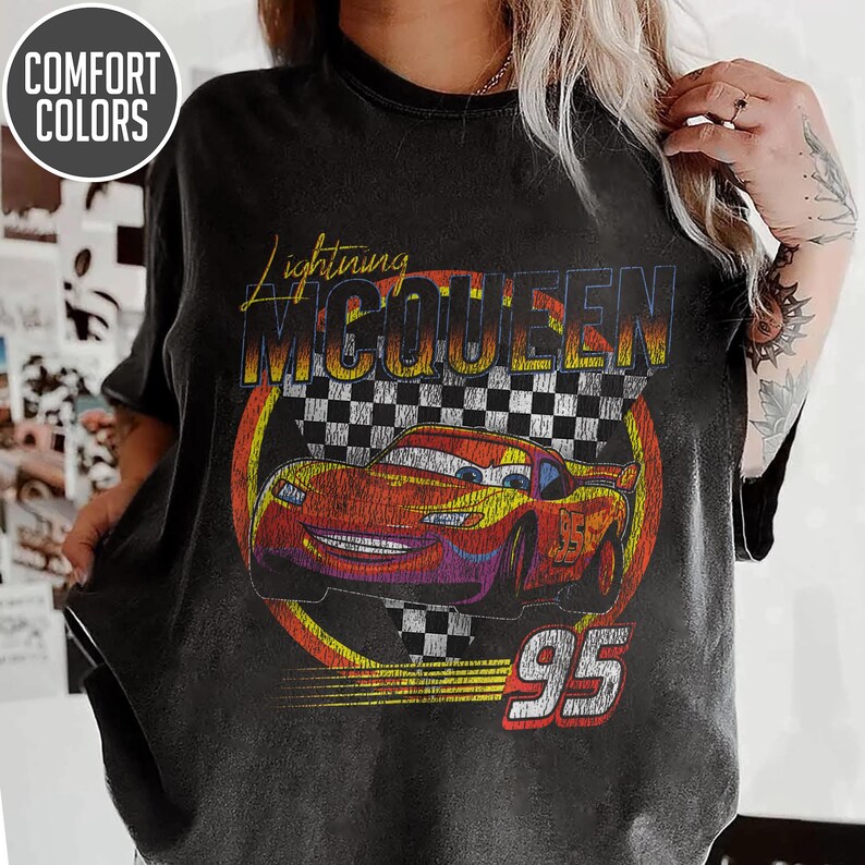 Vintage Lightning Mcqueen Shirt, Lightning McQueen Number Back, Disneyland Cars Shirt, Car Pixar Shirt, DisneyCars Land, Comfort Shirt Bild 2