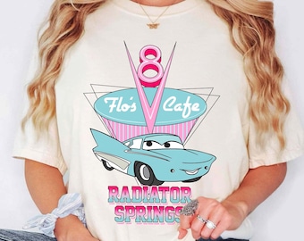 Camisa Disney Flo's V8 Cafe Radiator Springs Comfort Colors, camiseta vintage de Disney Cars de los años 70, viaje familiar a Disneyland, película Flo Cars