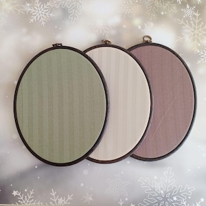 Oval Enamel Pin Display Board: Micro Saten Fabric Pin Organizer
