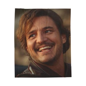 Plush Throw Blanket, Pedro Pascal Funny Meme Face Design - Soft Fleece Bedspread, Cozy Couch Cover, Cinematic Actor Gift, Home Decor Accent,