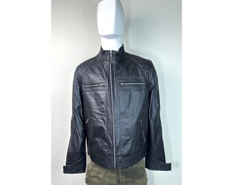 Chaqueta de motociclista vintage de cuero negro hecha a mano: corte entallado, acolchado de rombos