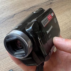 Vintage Panasonic SDR-S7 Digital Flash Memory Camcorder (2008