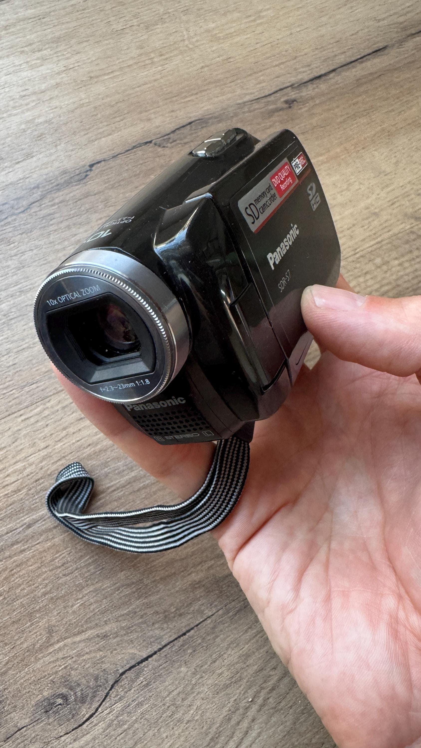 Vintage Panasonic SDR-S7 Digital Flash Memory Camcorder (2008