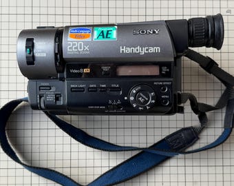 Sony Handycam DCR-TRV280 Digital 8 Camcorder With Nightshot Bundle