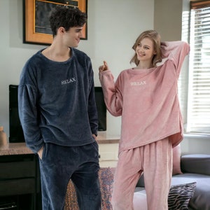 Dshe - Set pigiami abbinati per coppie: Top + pantaloni con orsacchiotto