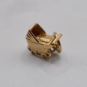 Vintage 9ct Gold Baby Carriage Charm