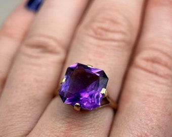 Antique Art Deco 9ct Gold Amethyst Cocktail Ring, UK Size P (US Size 7.5) - Square-Cut Amethyst Solitaire