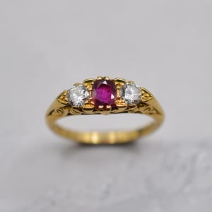 1980s Vintage 18ct Gold Ruby & Diamond Trilogy Ring, UK Size N 1/2 (US Size 7)