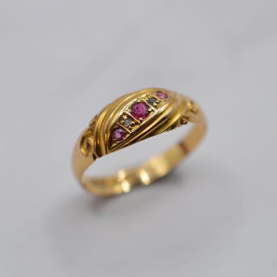 Antique Edwardian 18ct Gold Ruby & Diamond Ring, … - image 2