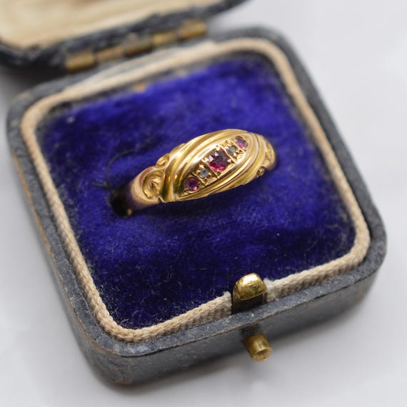Antique Edwardian 18ct Gold Ruby & Diamond Ring, … - image 8