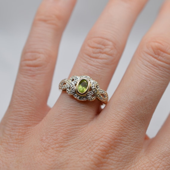 9ct Gold Peridot & Diamond Dress Ring, UK Size K 1/2 (US Size 5 1/2)