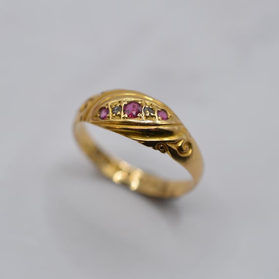Antique Edwardian 18ct Gold Ruby & Diamond Ring, … - image 1