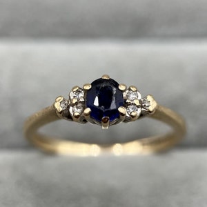 Vintage 9ct Gold Sapphire & Diamond Ring, UK Size N (US Size 6.5)