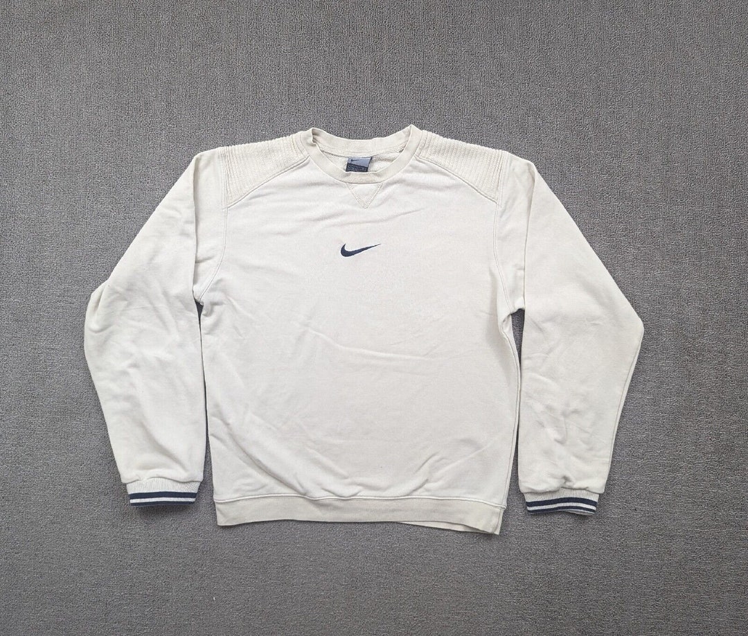 nike sweatshirt centre swoosh