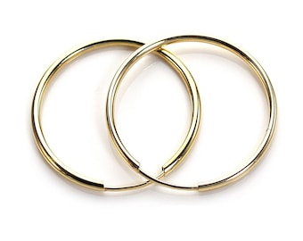 9ct Gold Hoop Earrings - Lightweight 20mm Sleeper Hoops