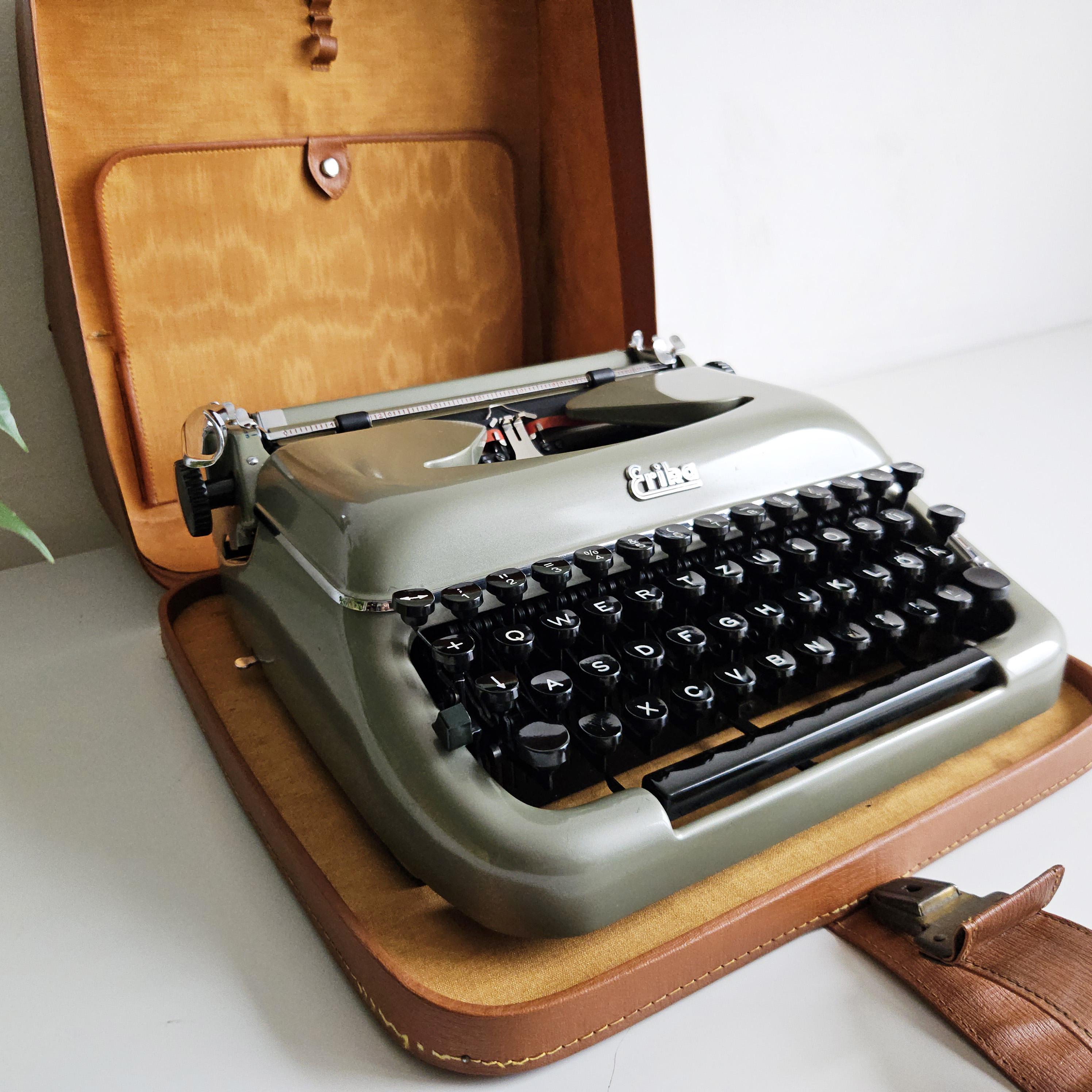 AlexTypewriters - Etsy 日本