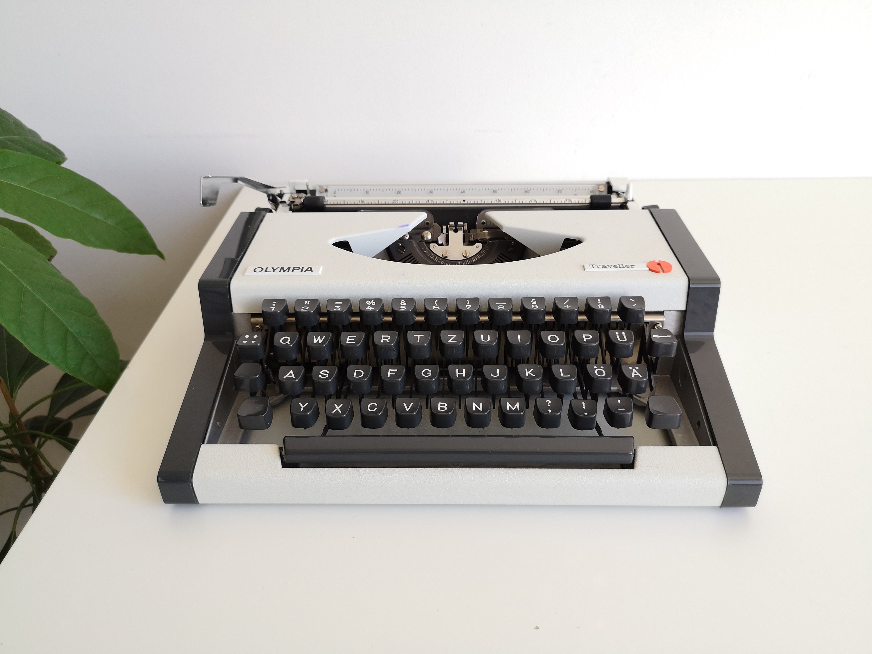 0290　英文タイプライター OLYMPIA　Traveller de Lux 0290 英文タイプライター OLYMPIA Traveller de Lux Olympia