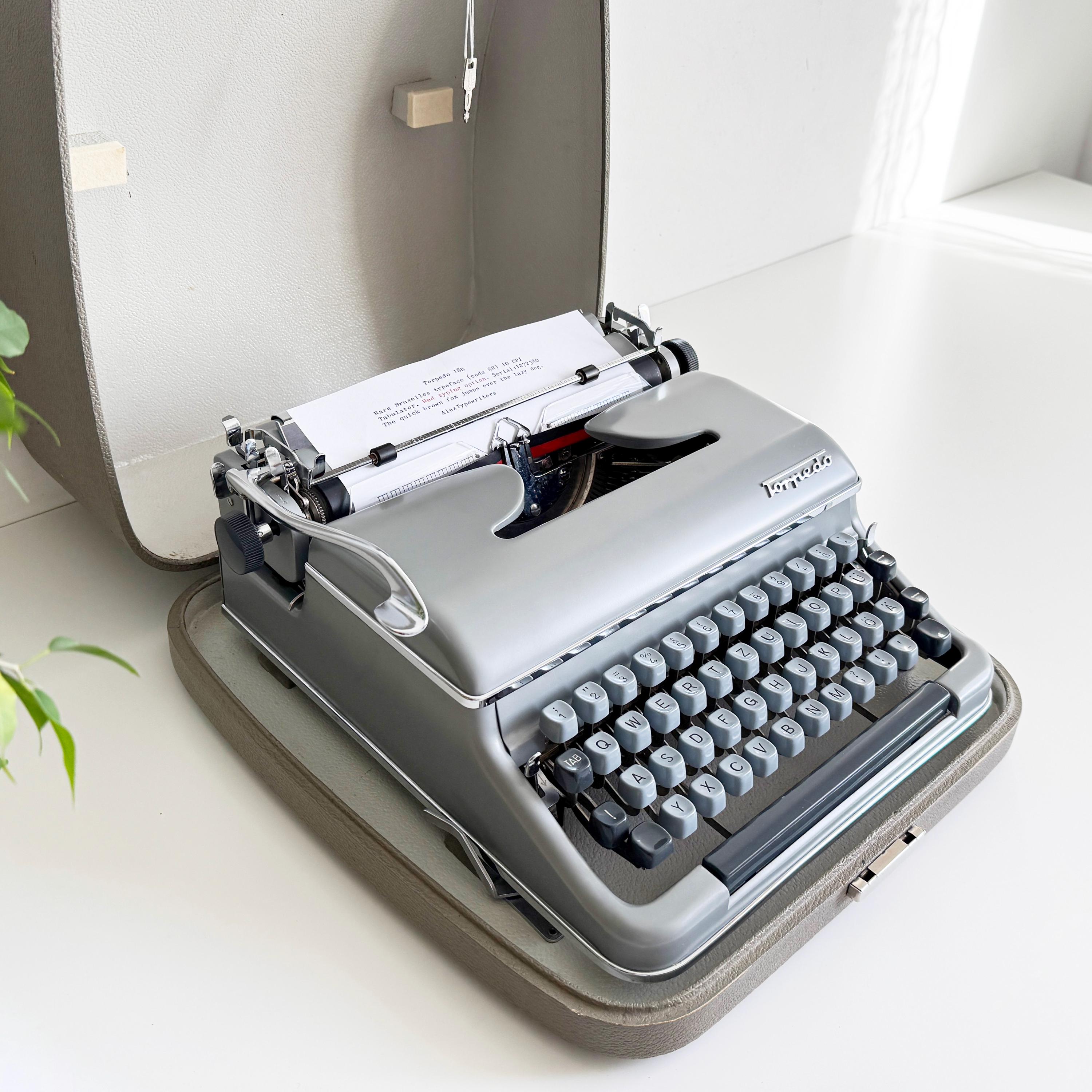 AlexTypewriters - Etsy 日本