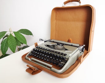 50% OFF! Manual typewriter Groma Kolibri, portable vintage typewriter from the 1950s, with case, unique gift