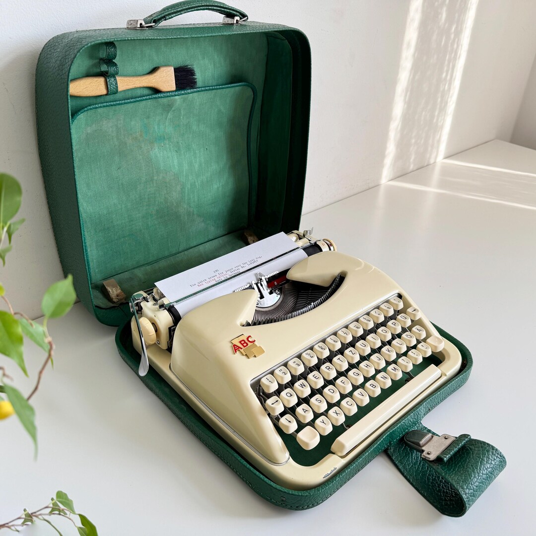 ABC Portable - Working Typewriter, 1960, With Case - Etsy