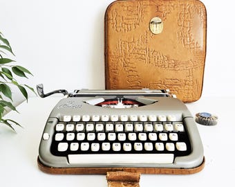 Vintage Princess 200 Portable Typewriter, 1960s with Case