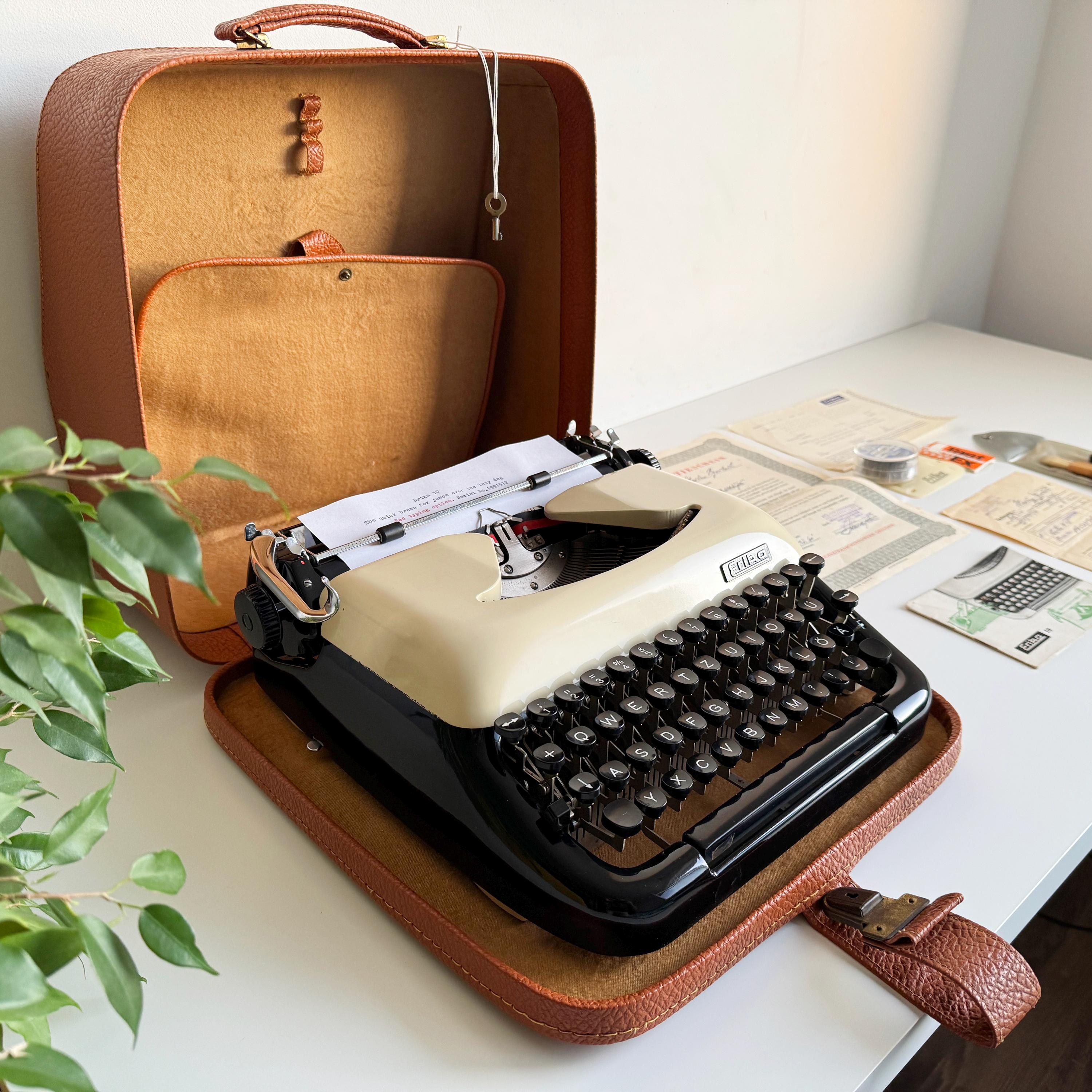 AlexTypewriters - Etsy 日本