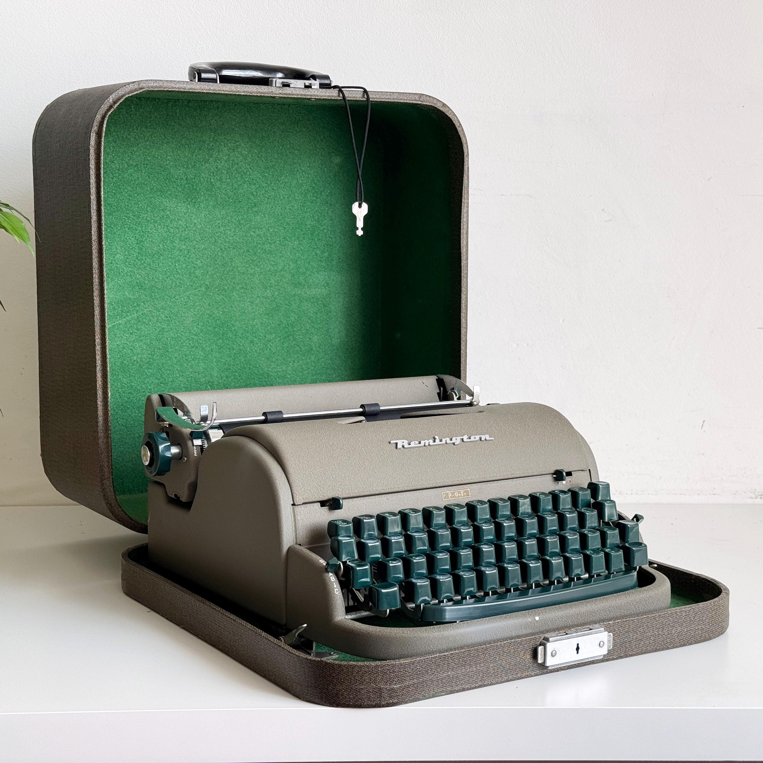 AlexTypewriters - Etsy 日本