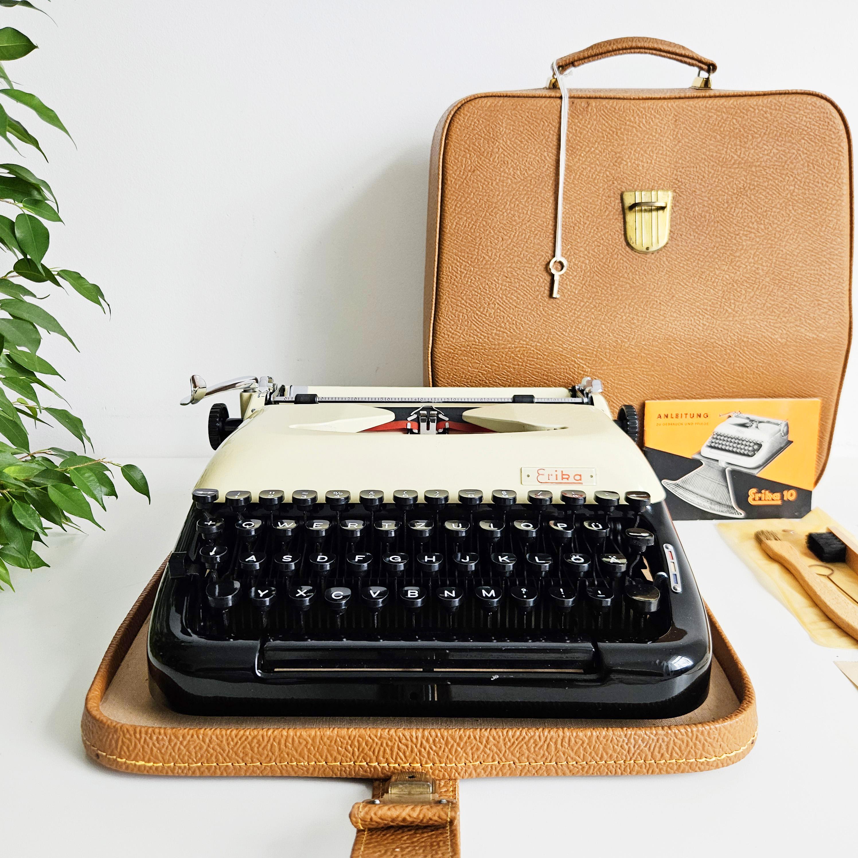 AlexTypewriters - Etsy 日本